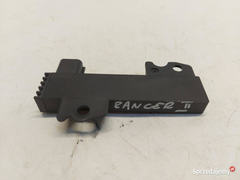 Ford Ranger VI 6 2024r WZMACNIACZ ANTENY