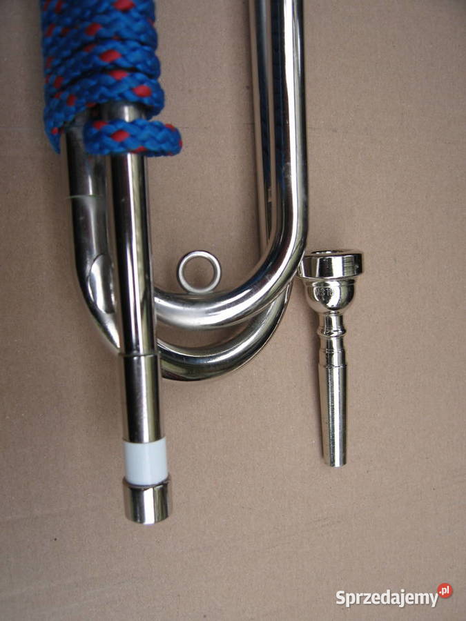 Trąbka z pokrowcem blaszane Szczecin