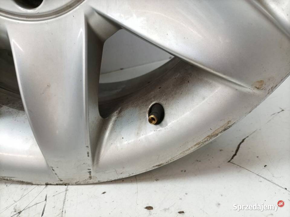 FELGA ALUMINIOWA R17 5X120 ET20 OC73 8JX17H2