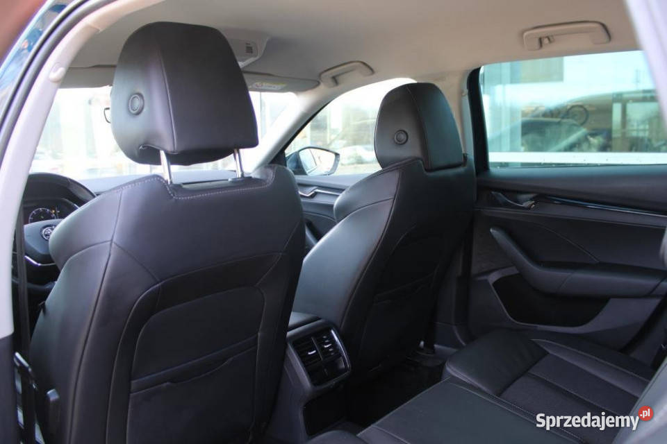 Skoda Octavia 2022r Carplay LED Navi Temp Adapt Kraków