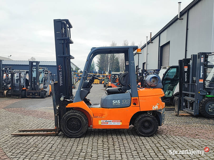 wózek widłowy Toyota 027FGF30 LPG 3 t duplex 45 Kęty