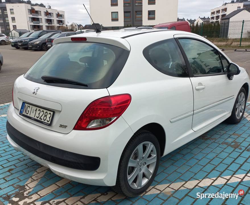 PEUGEOT 207 14HDI 2011r