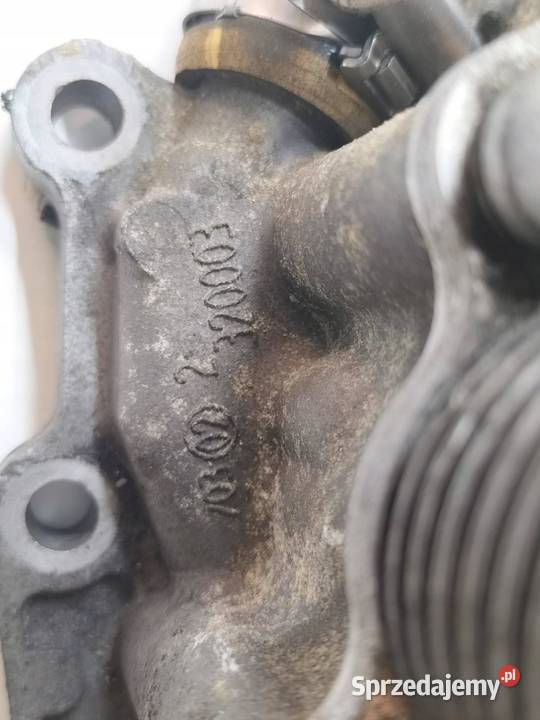 OBUDOWA FILTRA OLEJU 14 HDI Ford Fiesta Mk7 Obudowy filtrów sprzedam