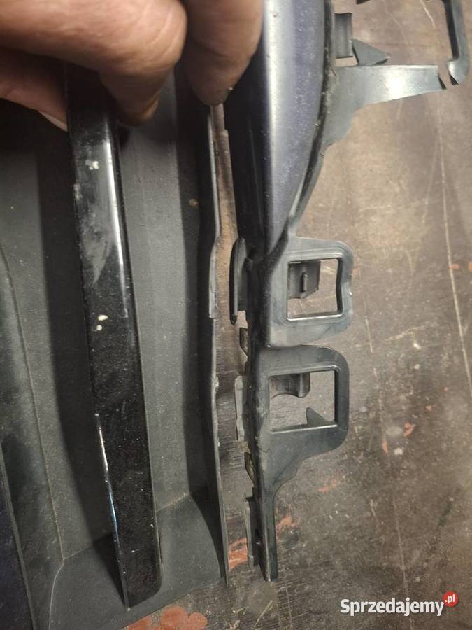 Kratka zderzaka bmw f30 7396886 Włoszakowice sprzedam