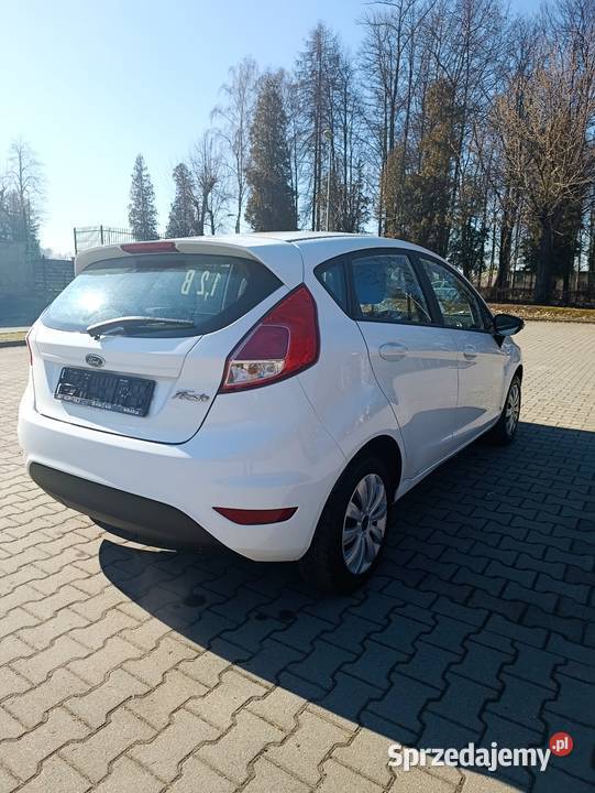 Ford Fiesta 125 2015 Nowy Sącz