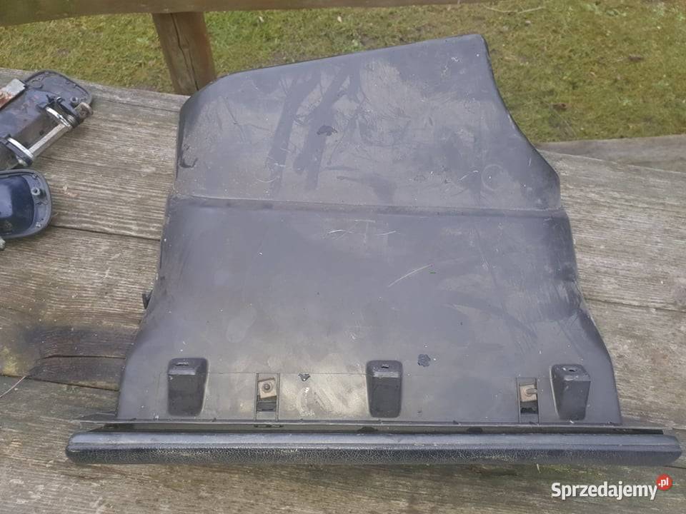 Schowek pasażera Volkswagen Passat B4 9396