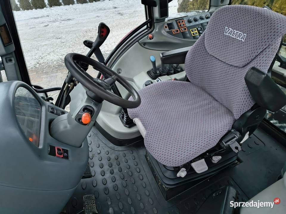 Valtra N101 Grabów Szlachecki