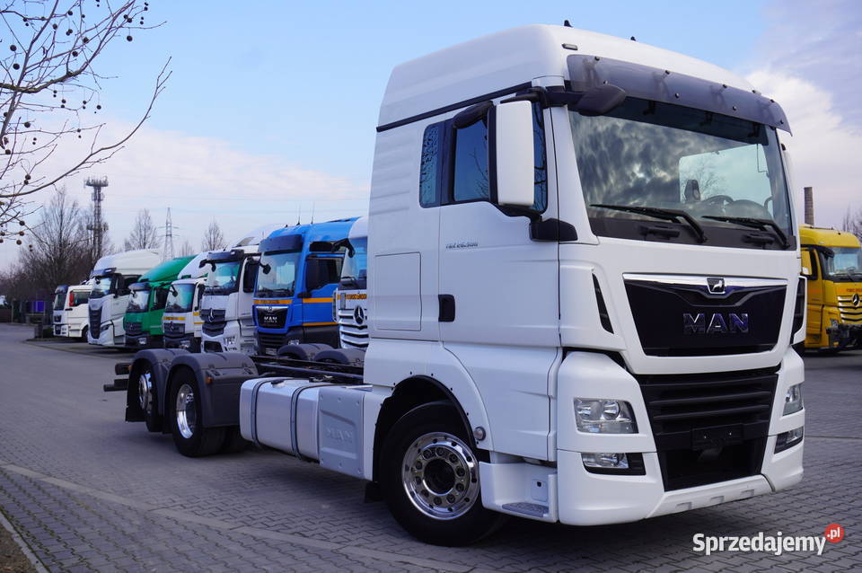 MAN TGX 26500 500 3 oś skrętna rama do zabudowy biały Kraków