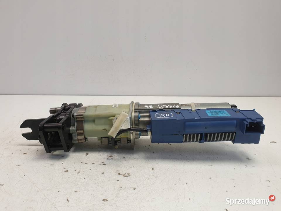 VW Passat B6 KOMBI SIŁOWNIK KLAPY prawy Chełm