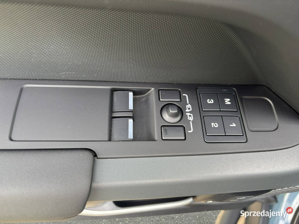 Land Rover Defender 90 30 D250 mHEV XDynamic Z napęd 4x4 Warszawa