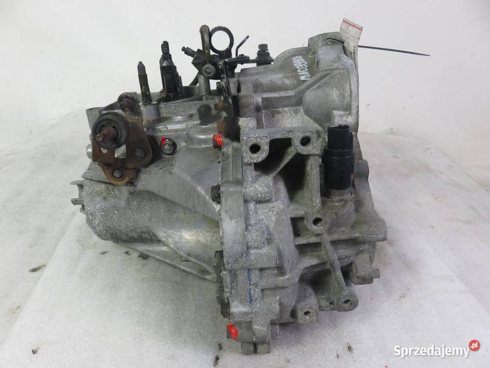 SKRZYNIA BIEGÓW KIA CARENS II 20 CVVT L5