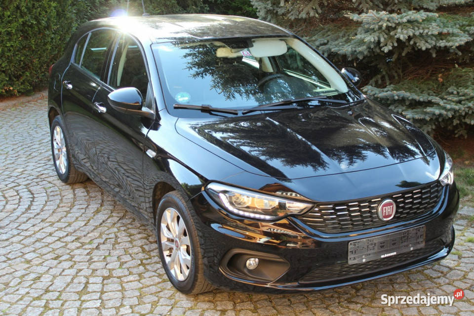 Fiat Tipo Lounge Lift 14 Benzyna 117 II 2016 Lubań