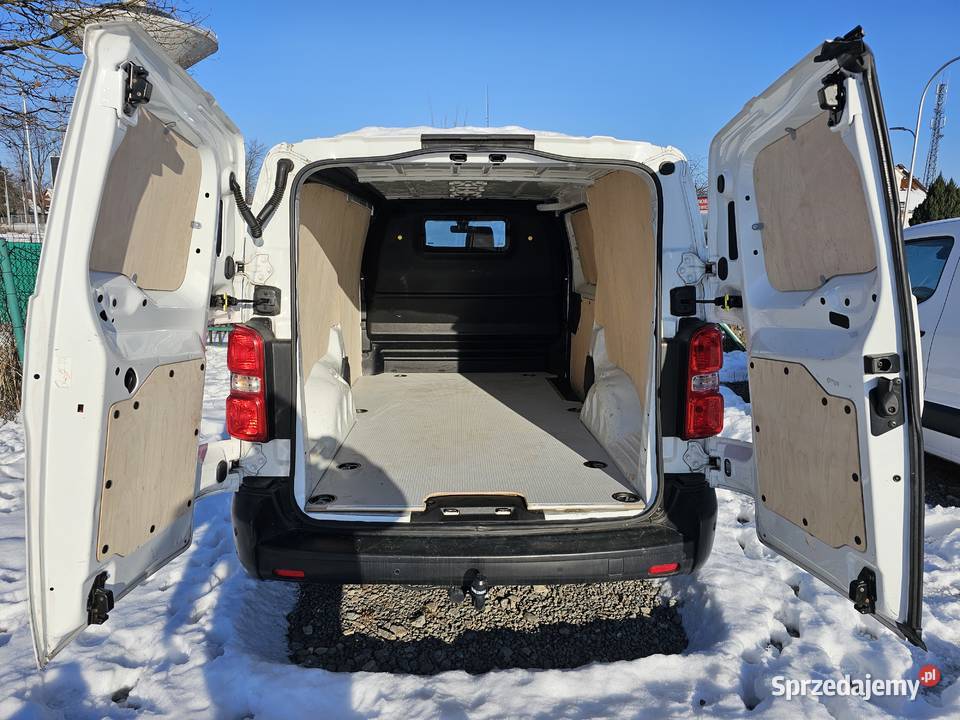 VIVARO LONG L3H1 FURGON KLIMA NAVI EURO6 Tarnobrzeg sprzedam