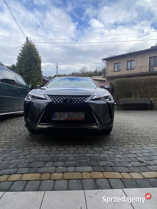 Lexus ux 250 h gniazdo USB