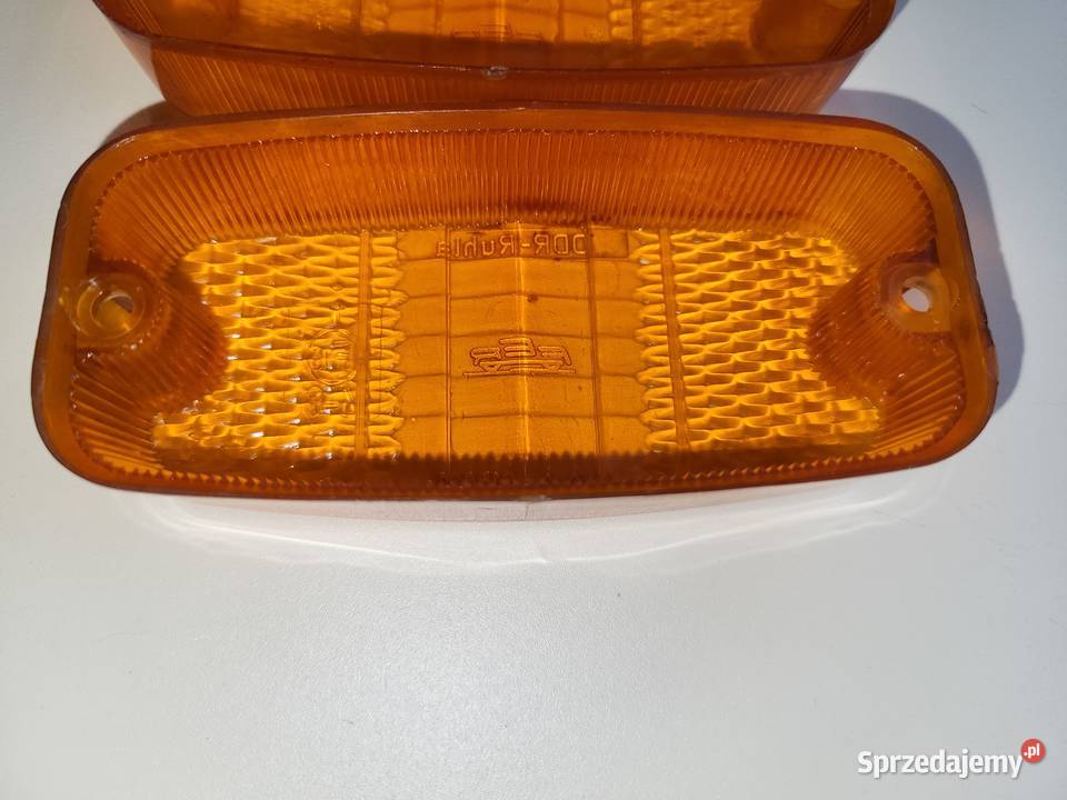 Trabant 601 11 Klosze kierunkowskazu migacza osobowe sprzedam