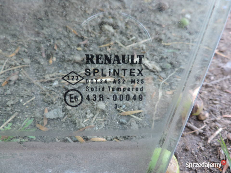 Szyby przednie lewe Renault scenic II 19 DCI śląskie