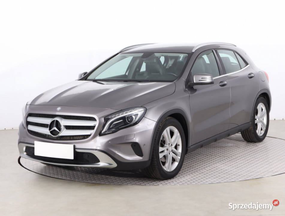 Mercedes GLA GLA 200 Piaseczno sprzedam