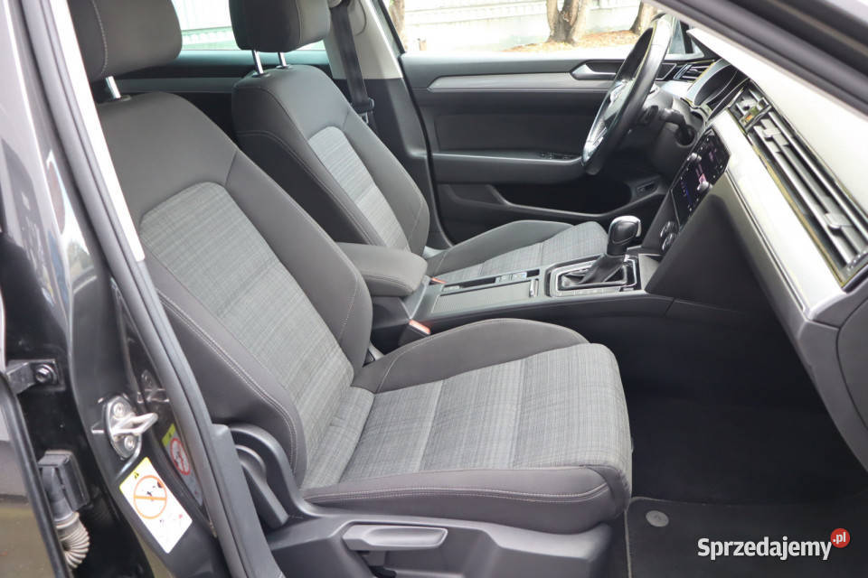 VW Passat 20 TSI światła przeciwmgielne śląskie