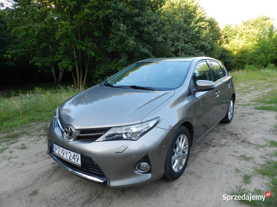Toyota Auris II Benzyna 16 śliczna SERWISOWANA Puszczykowo
