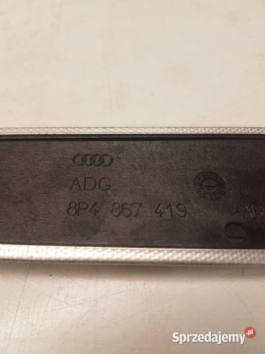 LISTWA DEKOR DRZWI LEWY TYŁ AUDI A3 8P 8P4867419 Pozostałe Przystajń