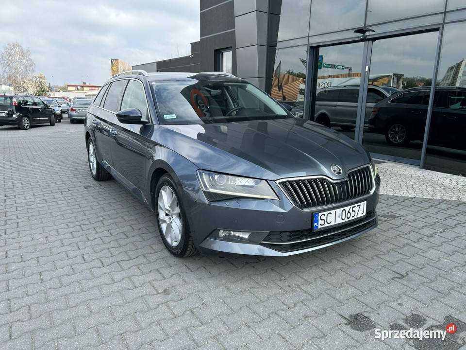 koda Superb led bixenon nawigacja DSG podgrz fot relingi dachowe Żory