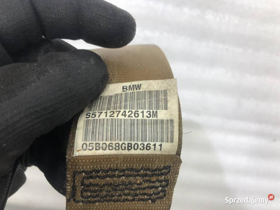 PAS BEZPIECZEŃSTWA ŚRODKOWY TYŁ BMW E60 wielkopolskie