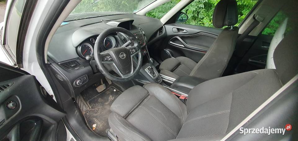 Opel Zafira 20 CdtiAutomat7 Osobowy2013r lubelskie Tomaszów Lubelski