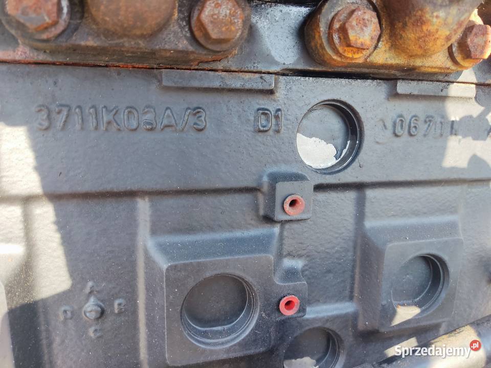 silnik blok massey ferguson kod 100660 john Silnik i osprzęt Części i osprzęt rolniczy Chełm