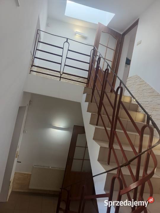 Dom w Chrzanowie 214 m2 do zamieszkania bez małopolskie Chrzanów