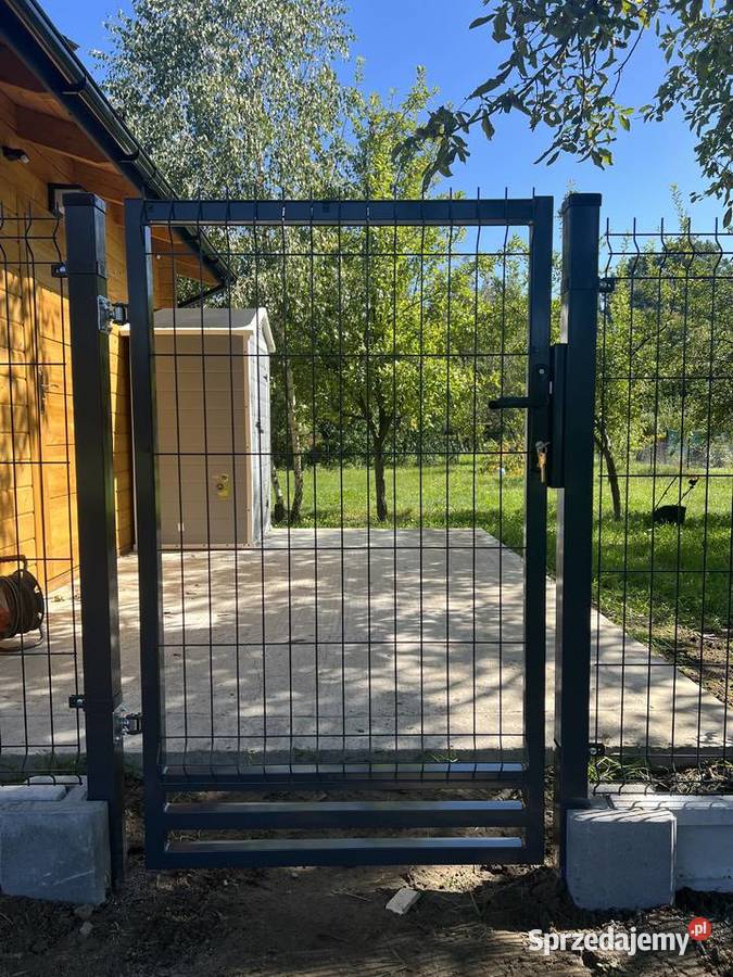 Ogrodzenia Montaż Dostawa 45 Siatki i panele Libertów