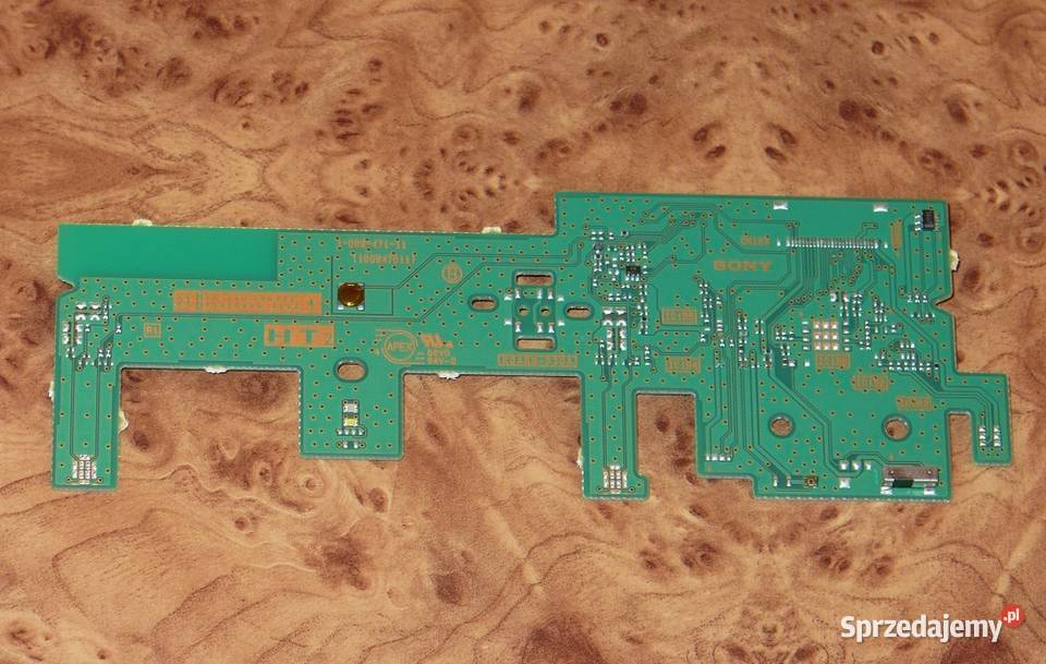 Odbiornik podczerwieni i włącznik zasilania