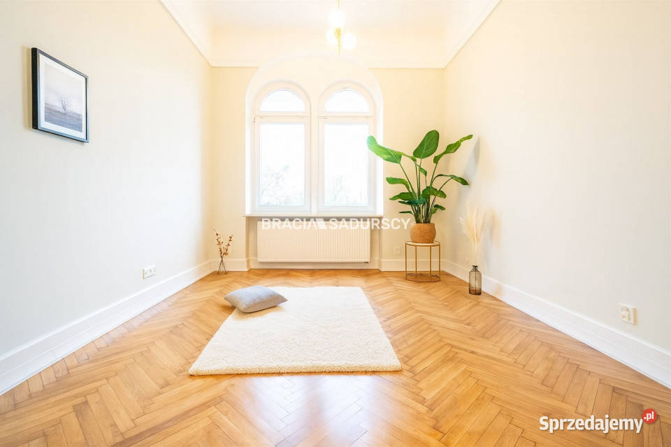 Mieszkanie 1031m2 4 pokojowe Kraków Rok budowy 1912