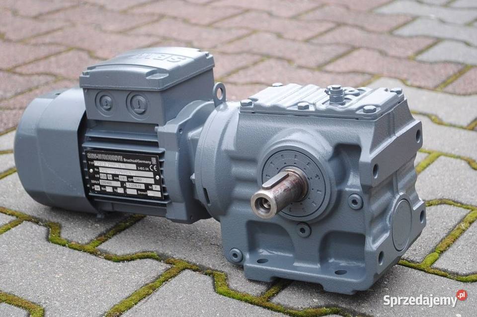 Motoreduktor kątowy 025kw 7obrmin z hamulcem Pozostałe