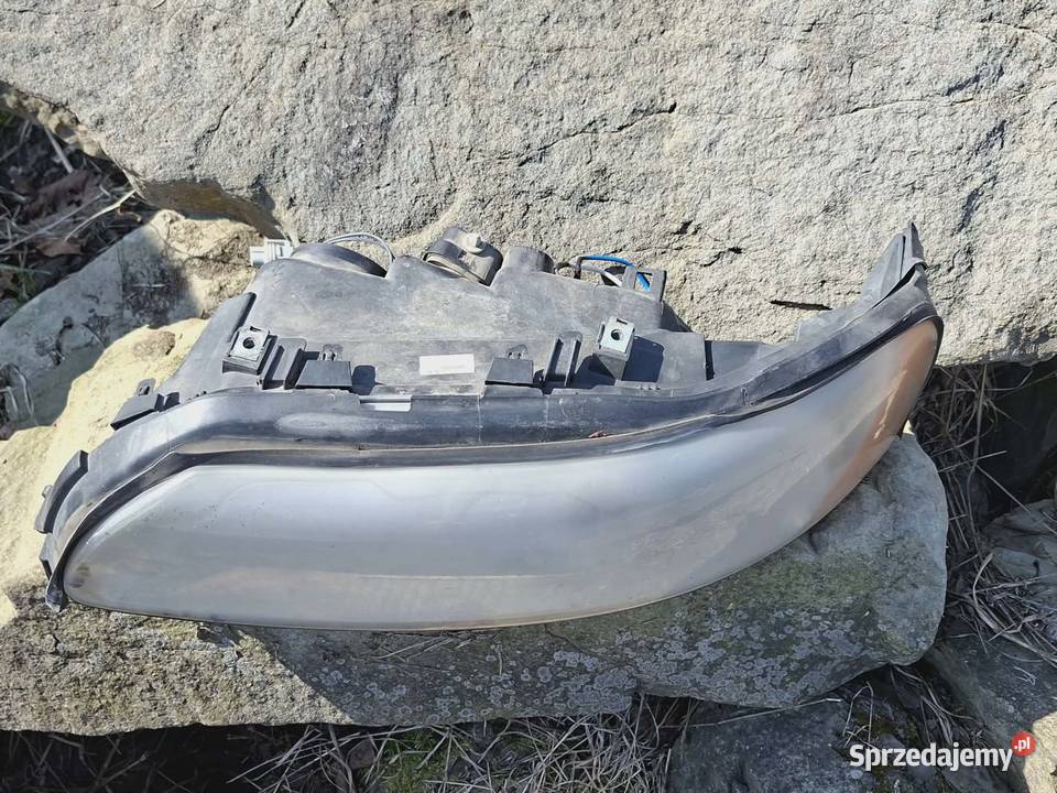 Reflektory przód Volvo s60 Lewyprawy osobowe małopolskie