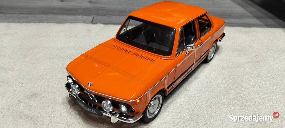 BMW 2002 Tii w skali 118 Kutno