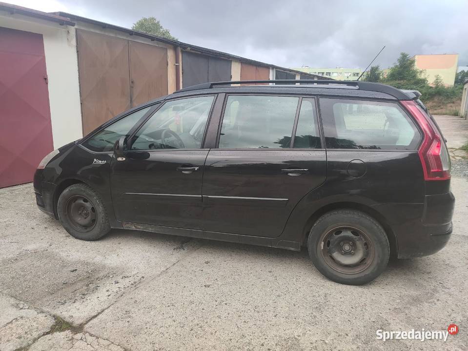 Czarny citroen c4 7 osób 191km