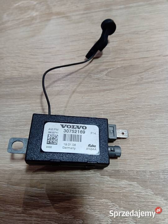 WZMACNIACZ ANTENY ANTENOWY VOLVO 30732030 C30 osobowe Zduńska Wola