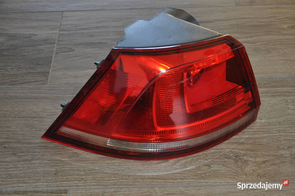 LAMPA TYLNA LEWAGOLF VII BA5 5G9945095C Oświetlenie pomorskie Malbork sprzedam