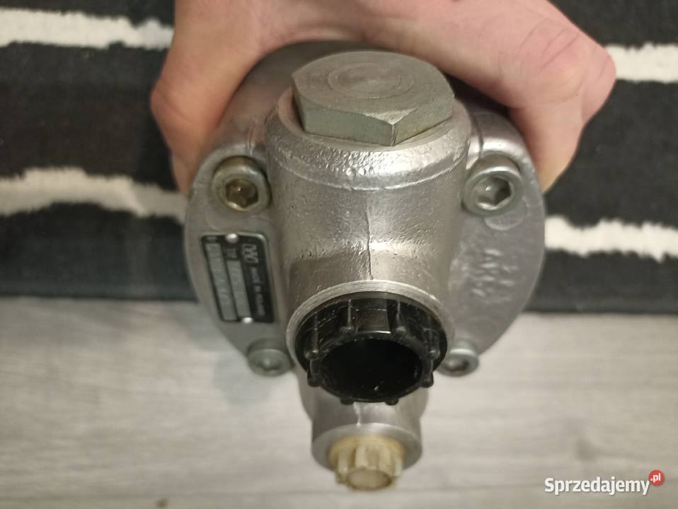 PZK5 12B oryginalna pompa wspomagania STAR 200 ciężarowe Wilga