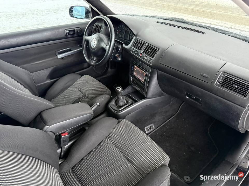 VW Golf IV 18 20V Benzyna Ładny Zadbany Długie Golf Dębica