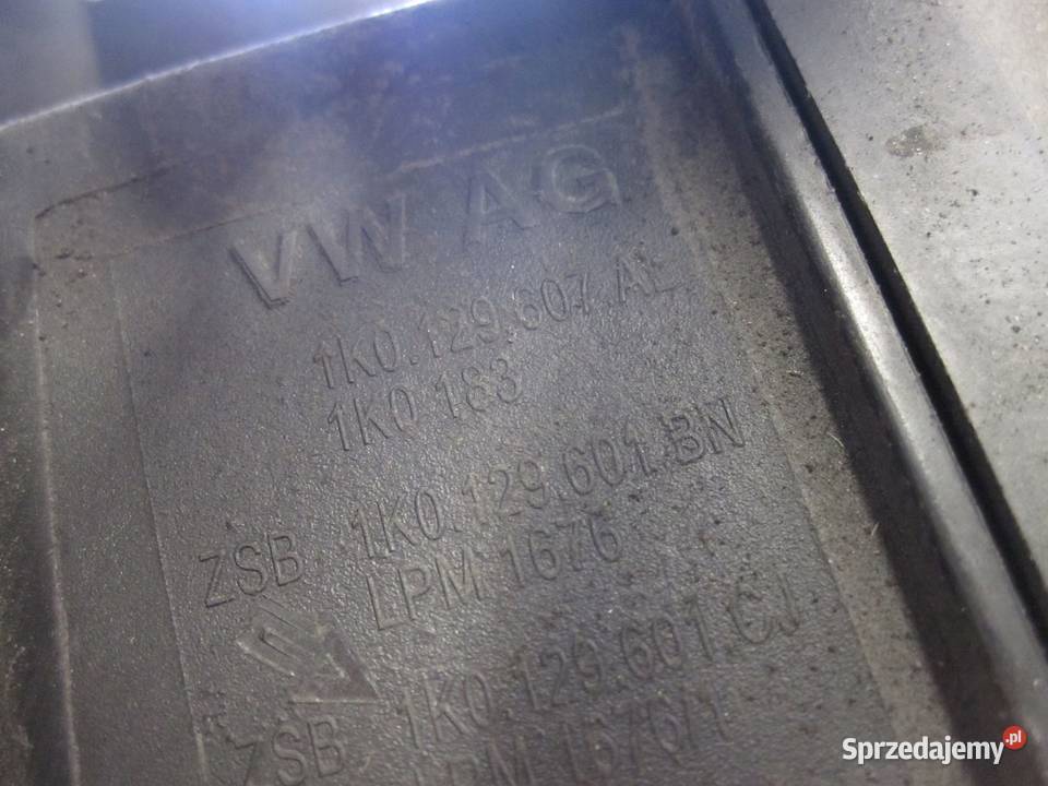 FORD FOCUS MK3 III 13r obudowa filtra powietrza