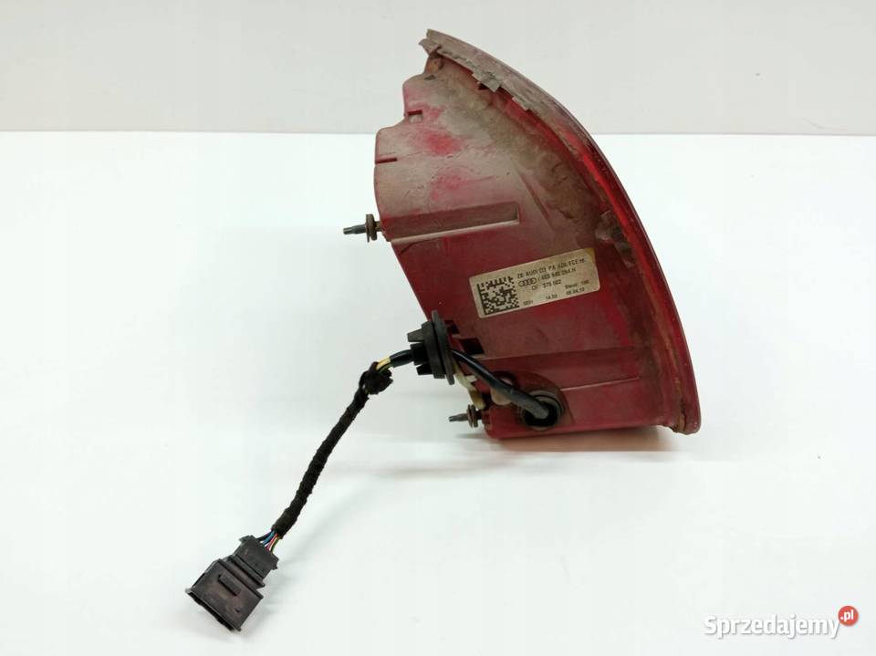 LAMPA TYŁ W KLAPĘ PRAWA 4E0945094H Audi A8 II Rok produkcji 2006 sprzedam