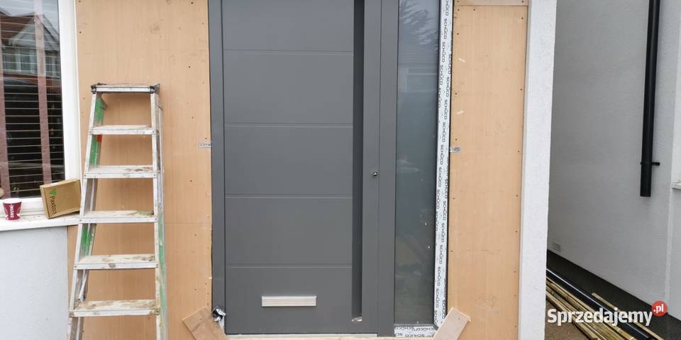 Drzwi wejściowe złoty dąb z ozdobnym czarnym 2100cm Nowy Sącz