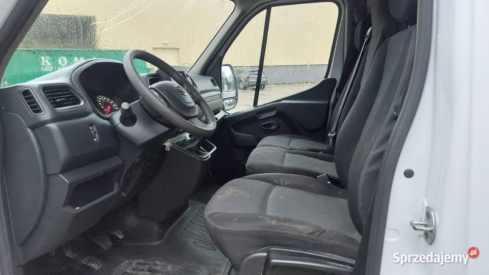 Nisaan interstar 2022 47000 długi 2300ccm 150k manualna Warszawa