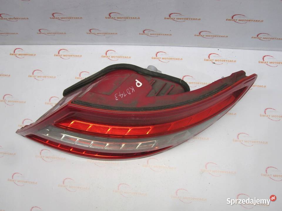 MERCEDES C KLASA W204 lampa prawa tył 2048203064 Kielce