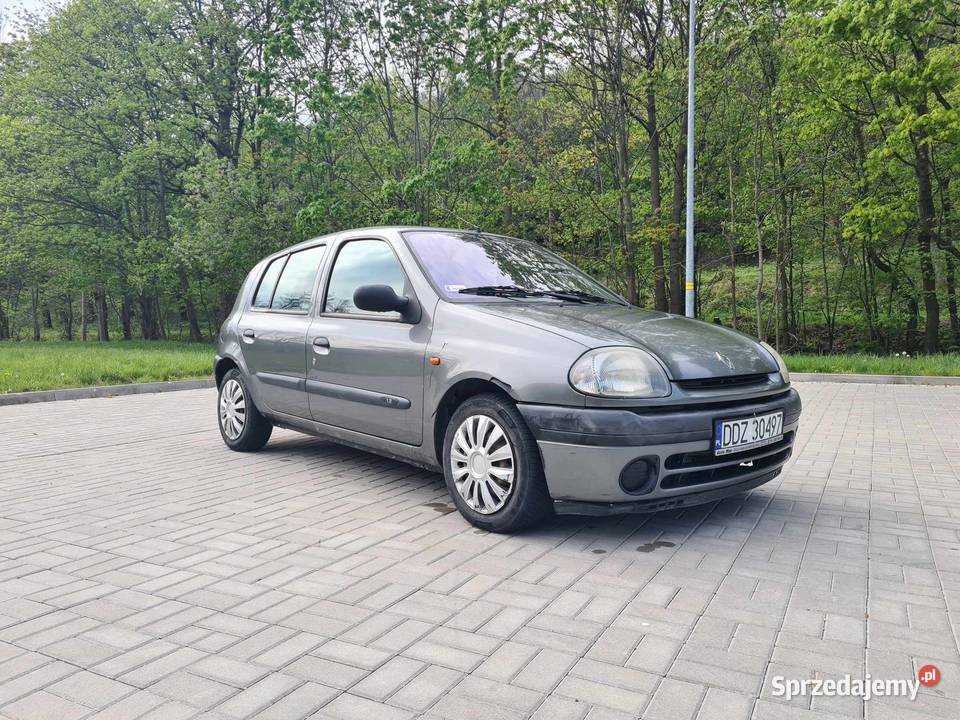 Renault Clio 2000 klimatyzacja Pieszyce