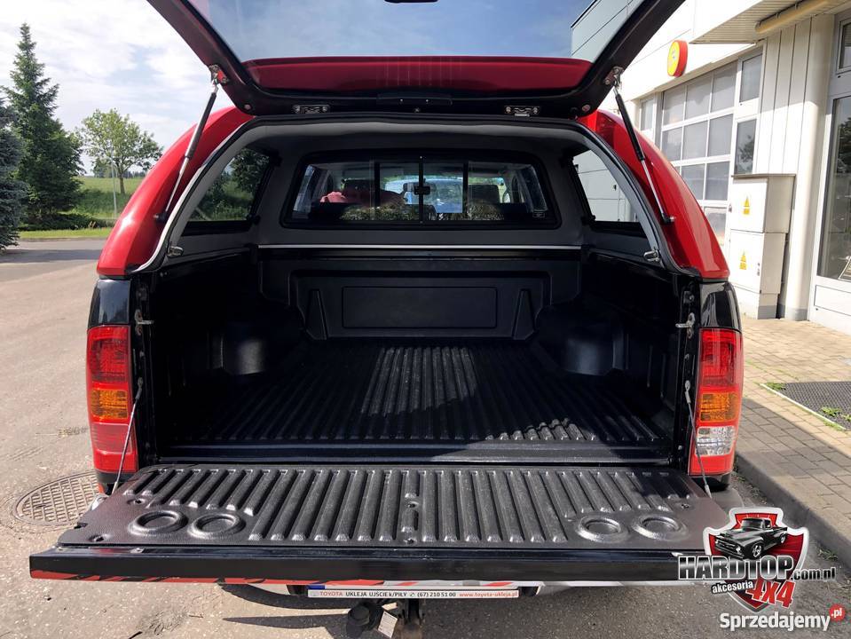 Zabudowa Hardtop Toyota Hilux 200515 Truckman osobowe Karoseria warmińsko-mazurskie