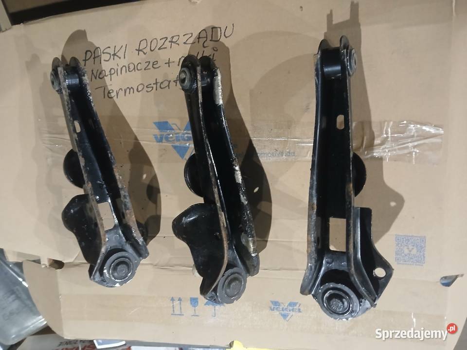 Wahacz dolny lewy do fiata 125p polonez Koluszki