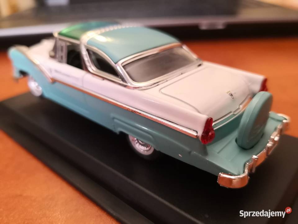 Model Ford Fairlaine Crown Victoria 143 Modelarstwo Wrocław