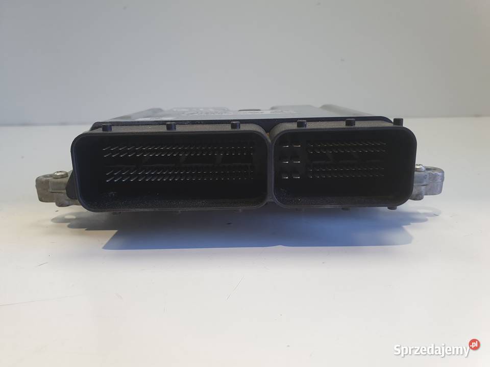 Volvo V70 III 24 D5 STEROWNIK SILNIKA komputer osobowe Janów